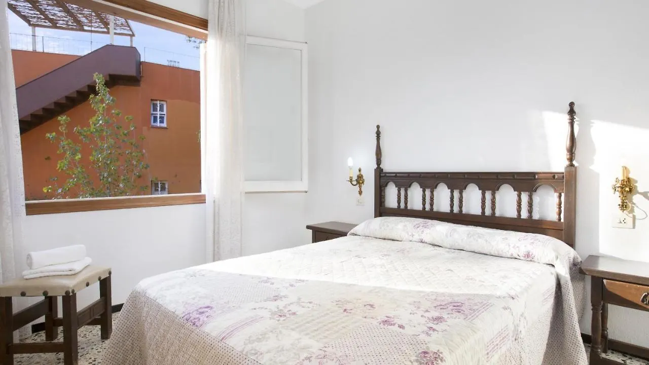 1Benet 1 - Calella De Palafrugell Apartment 0*,  Spain